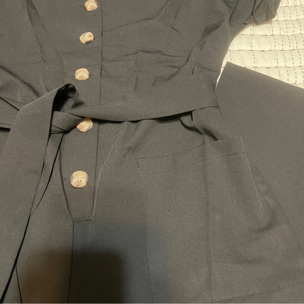 Black Short Sleeve Button-up Jumper - Picture 7 of 8
